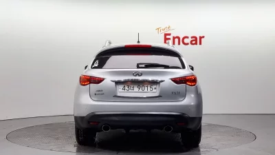 Infiniti FX