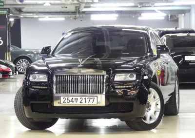 Rolls-Royce GHOST