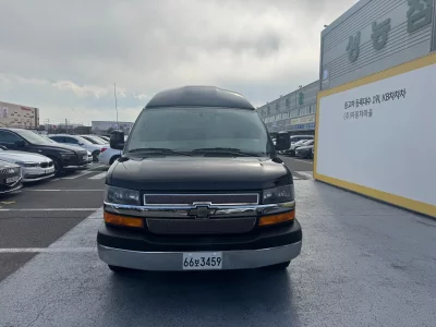 Chevrolet Express Van