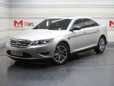 Ford TAURUS