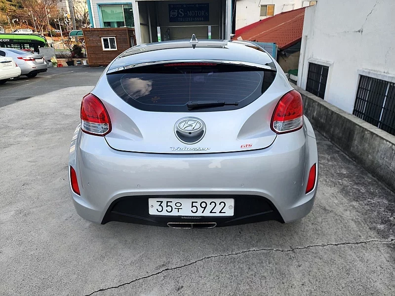 Hyundai Veloster