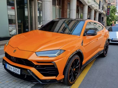 Lamborghini URUS