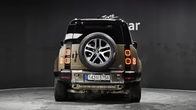 Land Rover DEFENDER