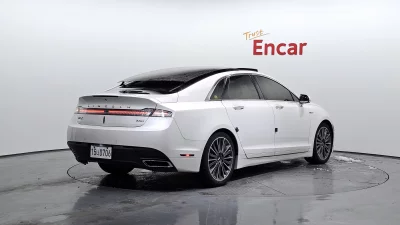 Lincoln MKZ