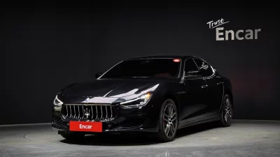 Maserati GHIBLI