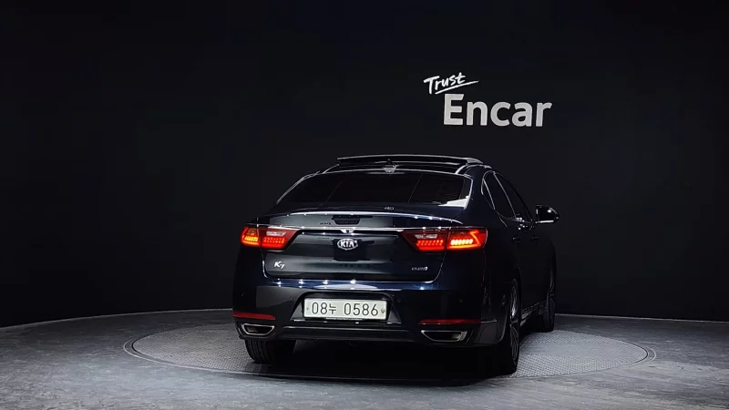 Kia K7