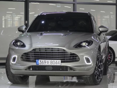 Astonmartin DBX