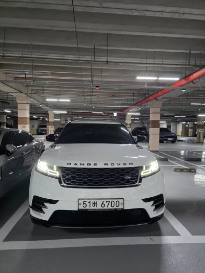 Land Rover RANGE ROVER VELAR