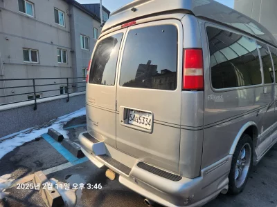 Chevrolet Express Van