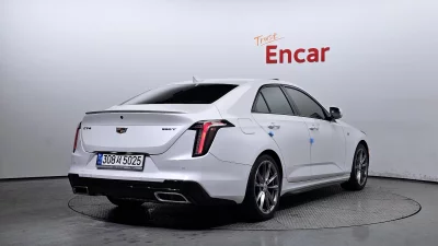 Cadillac CT4