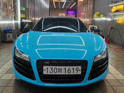 Audi R8