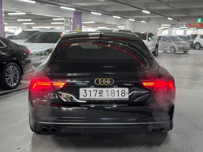 Audi S7