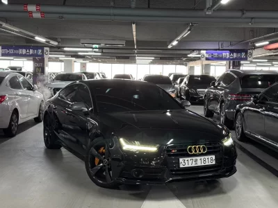 Audi S7