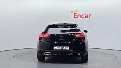 Citroen DS5