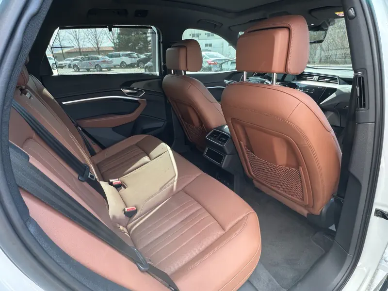 Audi Q8 e-tron