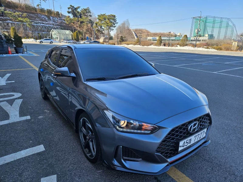 Hyundai Veloster