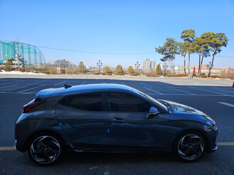 Hyundai Veloster