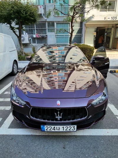 Maserati GHIBLI