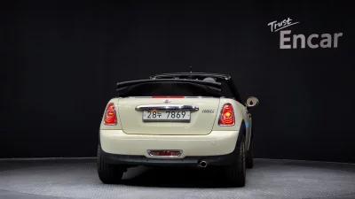 MINI Cooper Convertible