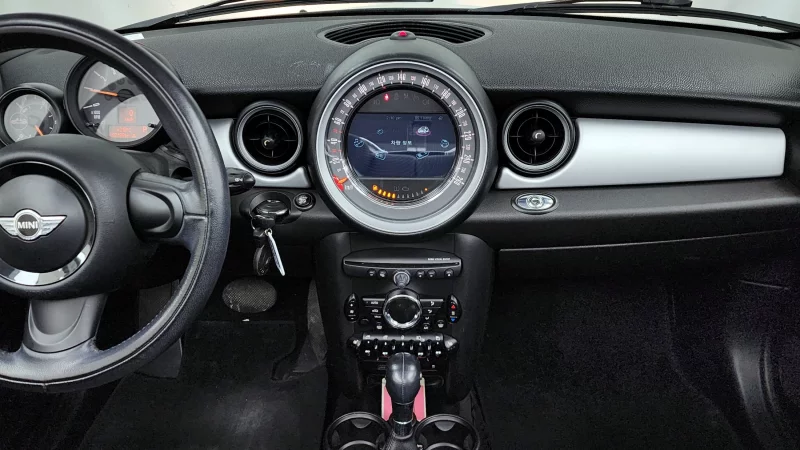 MINI Cooper Convertible