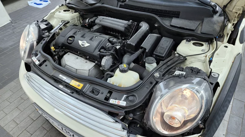 MINI Cooper Convertible