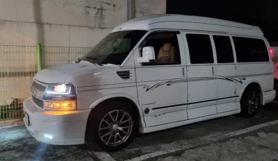 Chevrolet Express Van