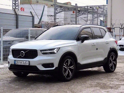 Volvo XC40