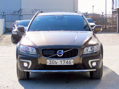 Volvo XC70