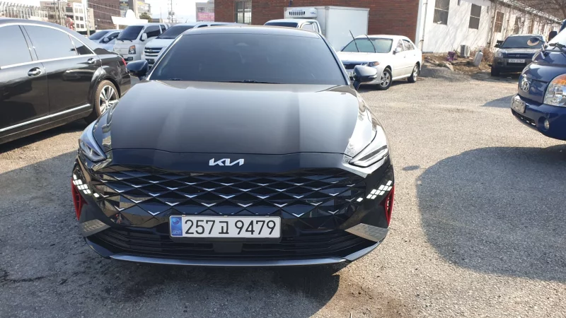 Kia K8