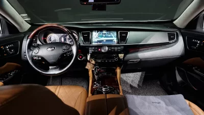 Kia K9