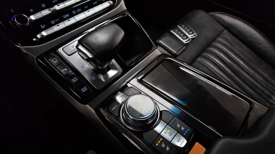 Genesis EQ900