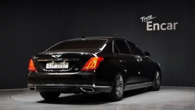 Genesis EQ900