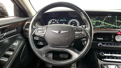Genesis EQ900