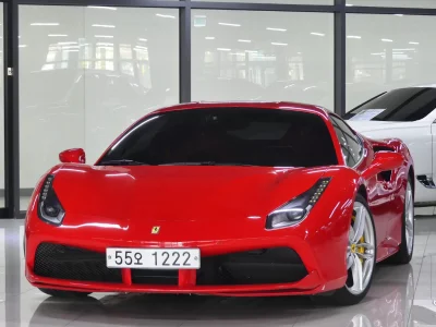 Ferrari 488