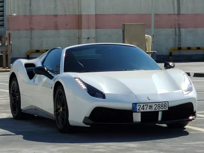 Ferrari 488