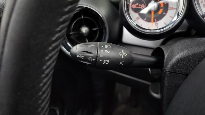 MINI Cooper Convertible