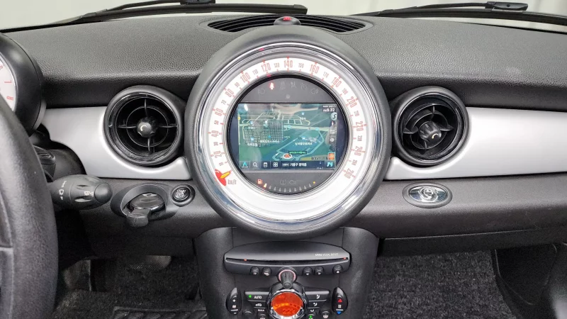 MINI Cooper Convertible