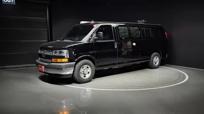 Chevrolet Express Van