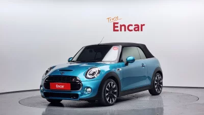 MINI Cooper Convertible
