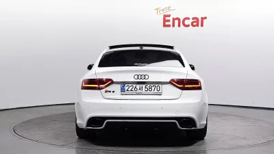 Audi RS5