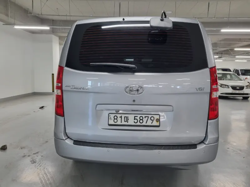 Hyundai Grand Starex