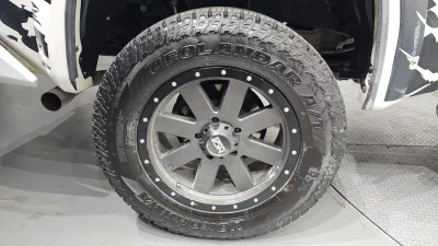Toyota TUNDRA