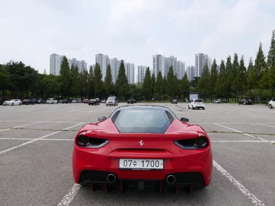 Ferrari 488