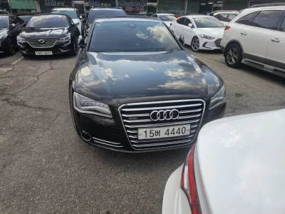 Audi A8