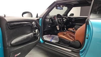MINI Cooper Convertible