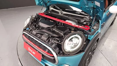 MINI Cooper Convertible