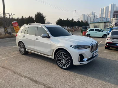 BMW X7