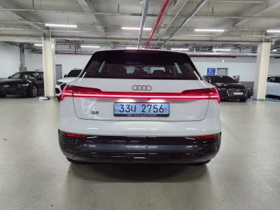 Audi Q8 E-TRON