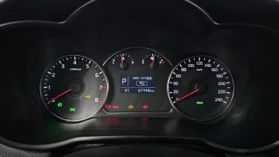 Kia Carens