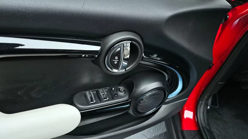 MINI Cooper Convertible